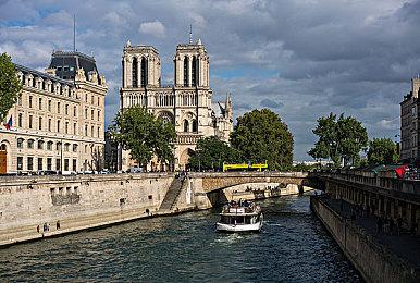 《哥谭骑士》新预告 神秘恐怖的“猫头鹰法庭”出现